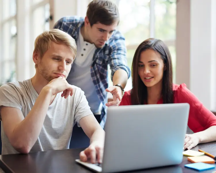 Arts-courses-in-canada-2023-2025